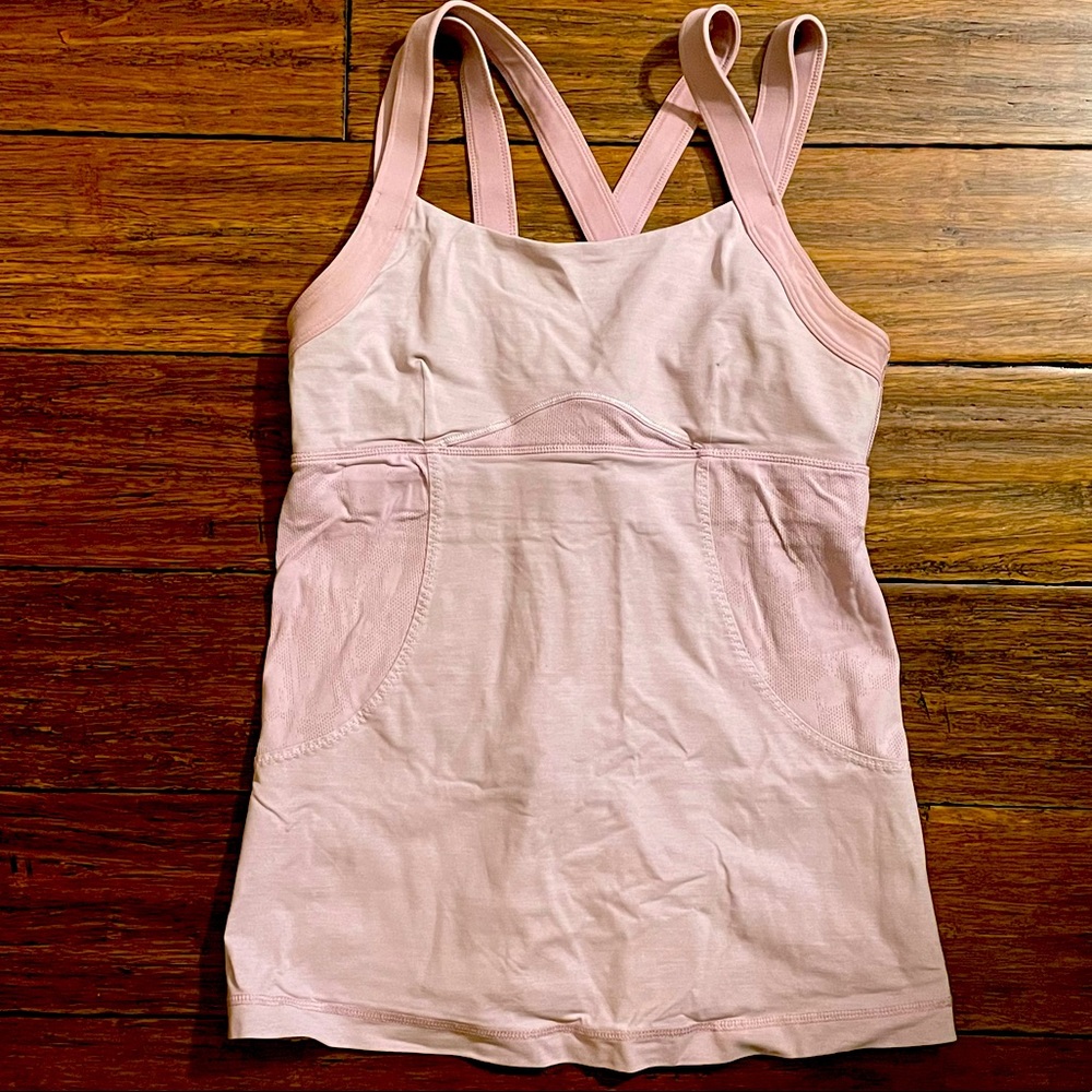 Great condition Lululemon tank top! Lavender